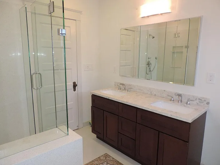 1159 N Wilton Pl — Photo 6