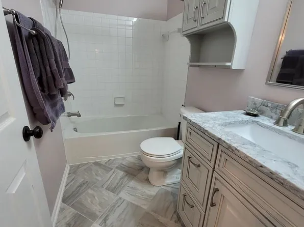 112 Holmes St, Stafford, VA 22554