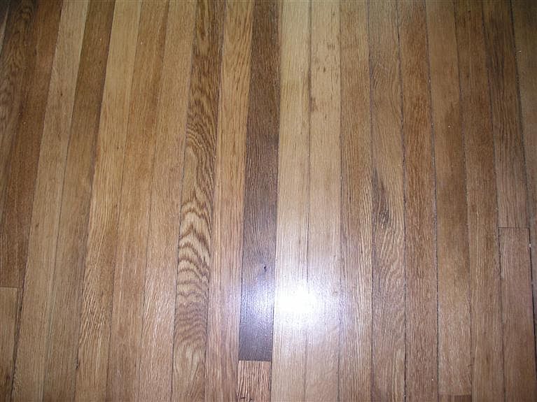 2nd image of 2153 E 5th St