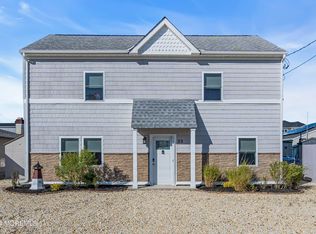 20 Cranbury Lake Dr, Little Egg Harbor, NJ 08087