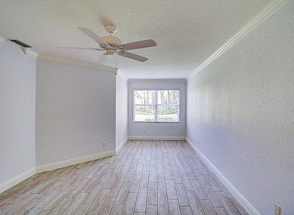 5th image of 420 Woodshire Ln APT C11