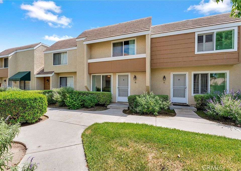 1st image of 15 Brookfield