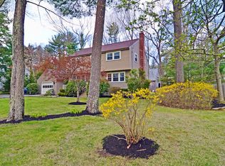 11 Thelma Dr, Exeter, NH 03833
