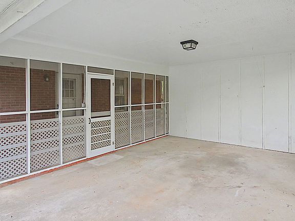 3rd image of 1920 John Moore Rd