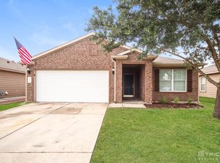 815 Marigold Rd, Baytown, TX 77521