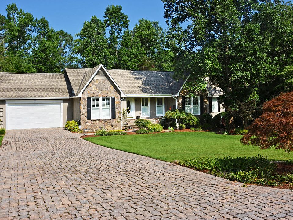 1st image of 1905 Beech Cove Dr NW #31