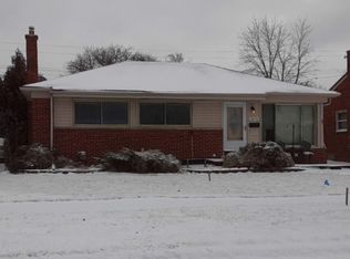 28750 Fountain St, Roseville, MI 48066