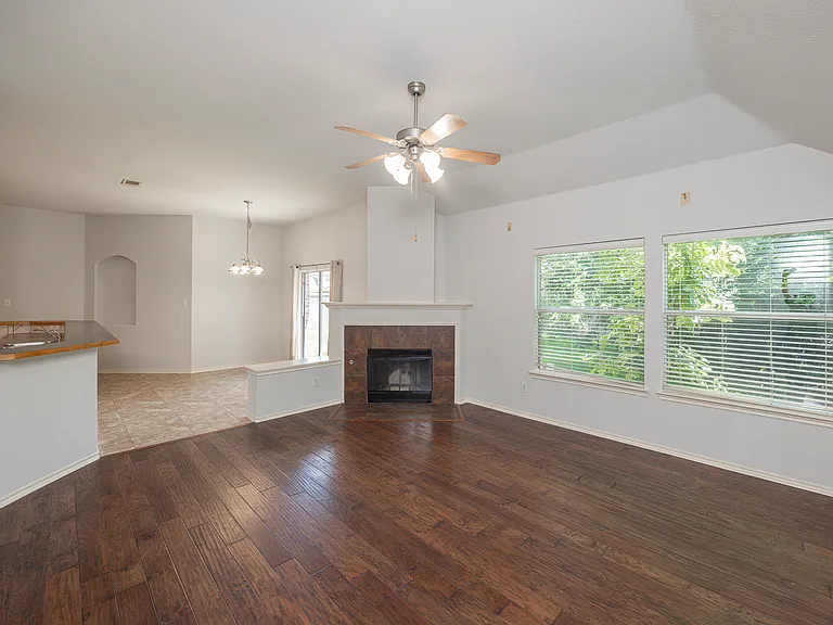 5556 Sky Ridge Dr — Photo 24