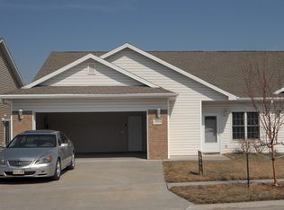 3942 Ballard Ct, Lincoln, NE 68504