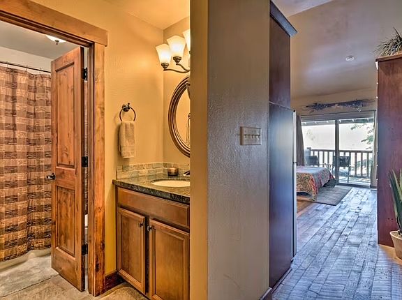 2nd image of 2325 Sidewinder Dr #829