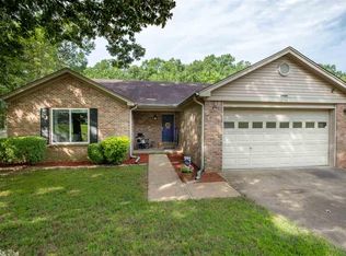 1704 Point West Dr, Little Rock, AR 72211