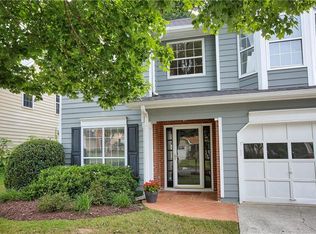 4045 Ivy Run Cir, Duluth, GA 30096