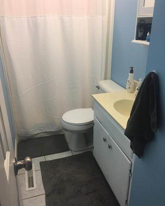 2nd image of 212 Snoozing Pine Ln