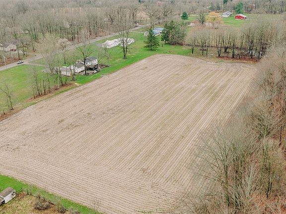 5th image of W Western Reserve Rd