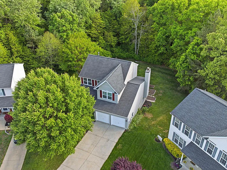 11431 Westmont Ct — Photo 2