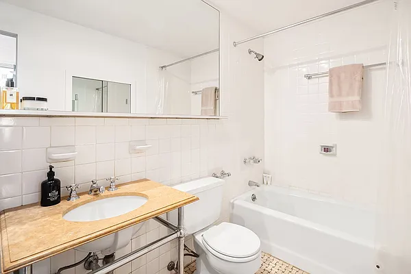 Sold by Compass | media 7