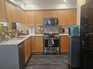 437 Harris Ln, Oregon City, OR 97045