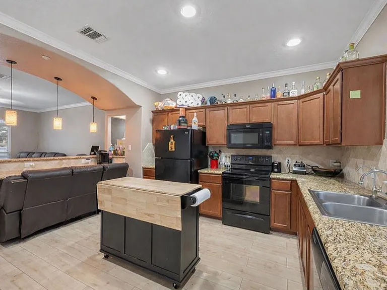 1198 Jones Butler Rd #2109 — Photo 4