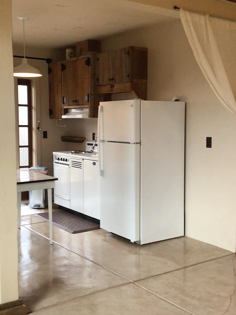 Kitchen - E Nevada St