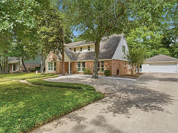 2nd image of 2018 Deer Springs Dr