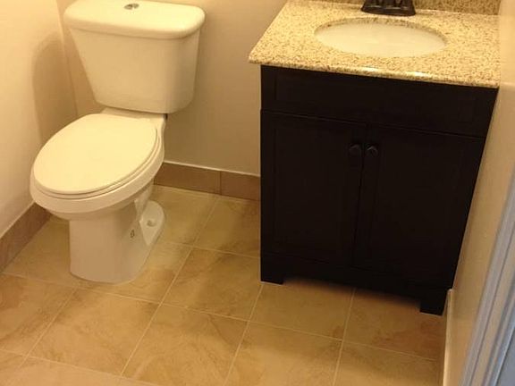 1/2 Bath Main