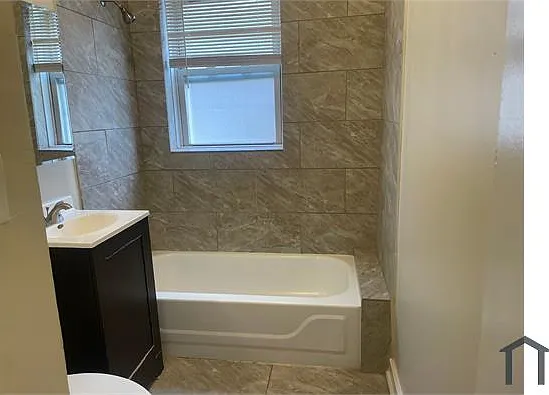 7959 S Emerald Ave #2 — Photo 10