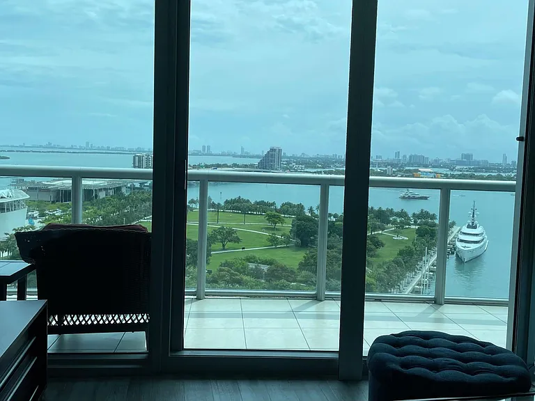 888 Biscayne Blvd #1810 — Photo 7