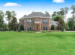 532 Pelican Ridge Dr, Madisonville, LA 70447