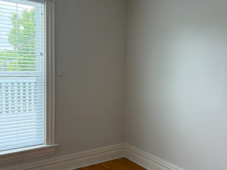 420 Tusculum Ave #2 — Photo 12
