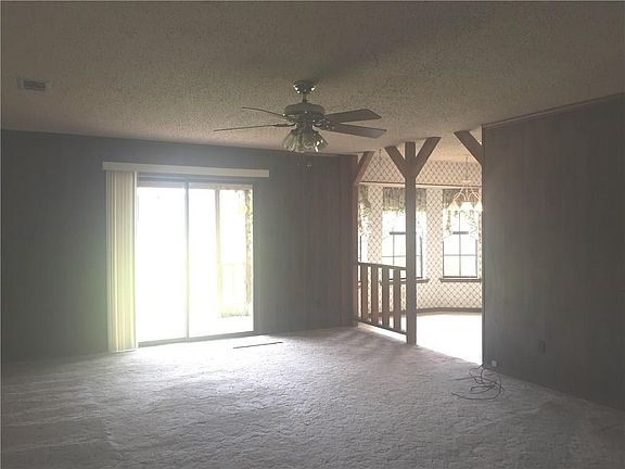 5th image of 6900 Fair Meadow Dr