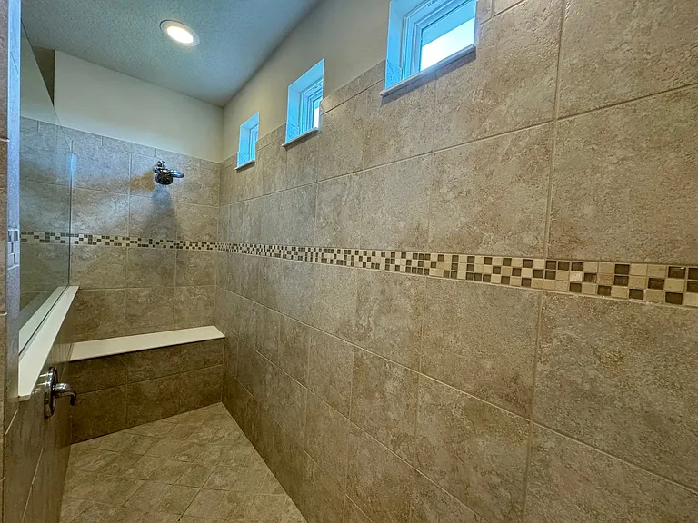 12119 Uleta Ln — Photo 40