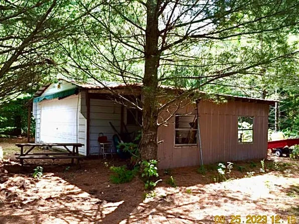 3985 E 23 Mile Rd, Pickford, MI 49774
