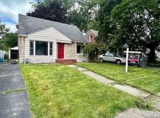 900 Arlington St, Inkster, MI 48141