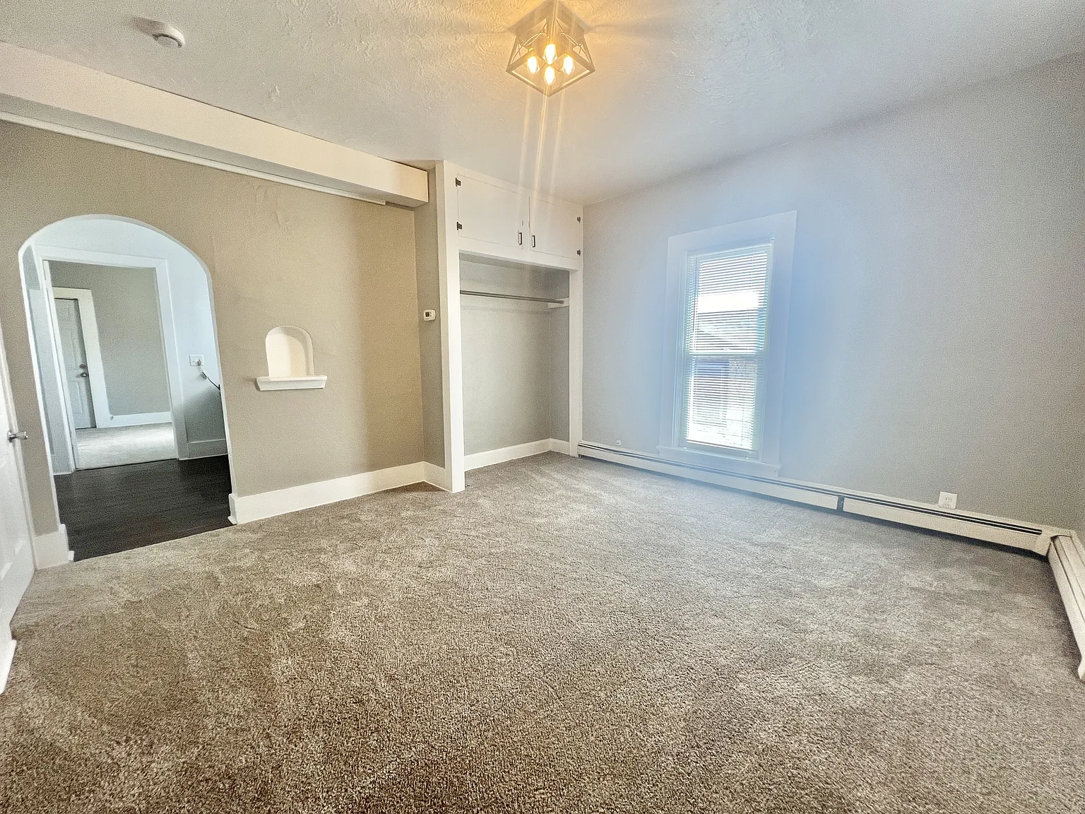 306 North Academy Street - 3 — Photo 2