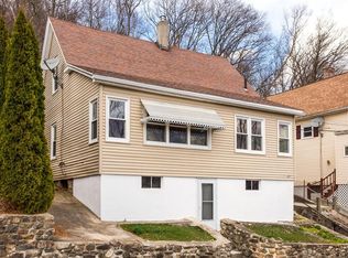 21 Chilmark St, Worcester, MA 01604