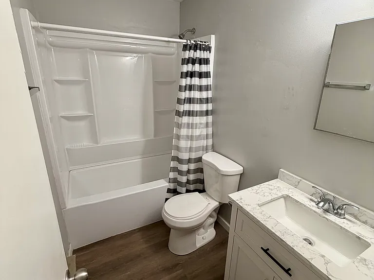 24 Mallard Ct #124 — Photo 3