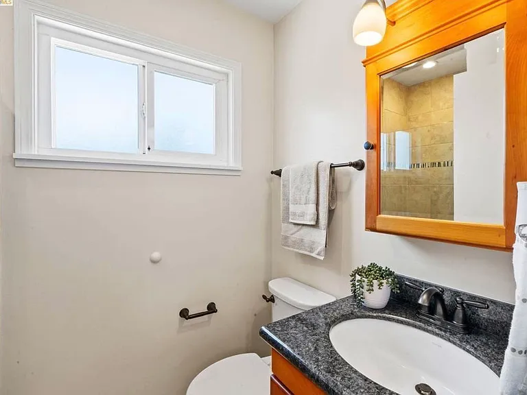 8796 Bandon Dr — Photo 21