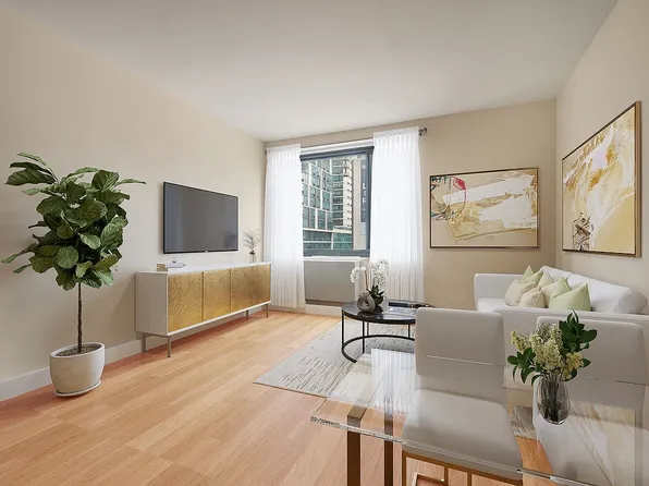 25-21 43rd Ave #508, Long Island City, NY 11101