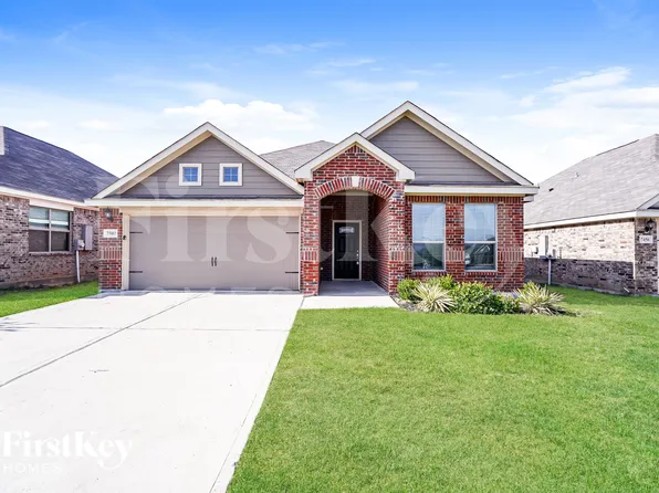 7500 Pleasant Oaks Dr, Fort Worth, TX 76120