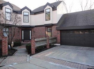 215 Milner Ave, Albany, NY 12208