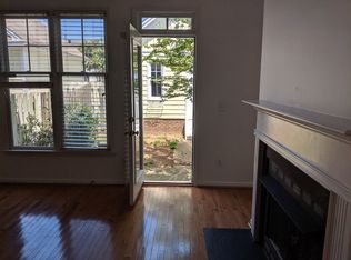 1008 Highgrove Dr, Chapel Hill, NC 27516