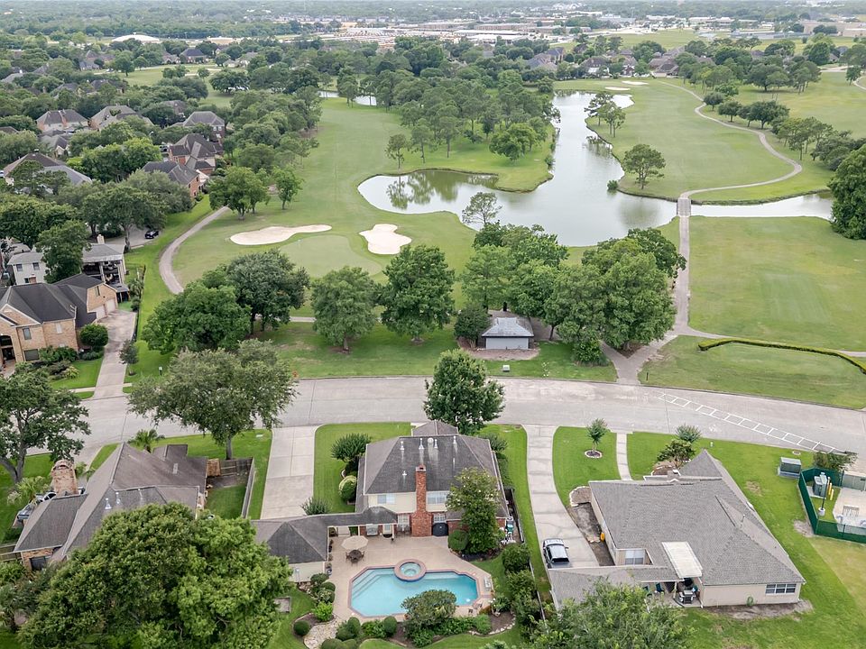 1st image of 2748 Masters Dr