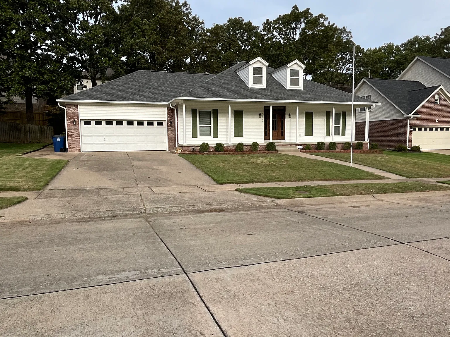 3 bed, 2331 sqft, $2,750 — Photo 3