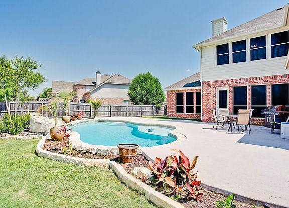 2nd image of 244 Crepe Myrtle Ln