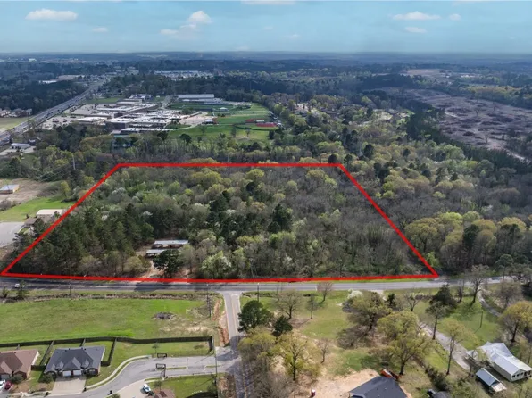 3952 Van Hwy, Tyler, TX 75704