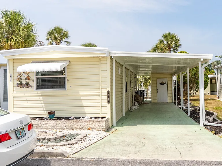 603 Locarno Dr — Photo 1