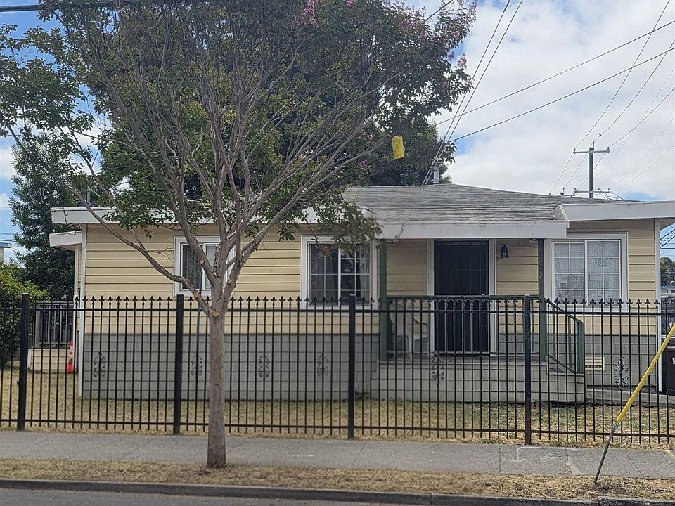 1st image of 1102 69th Ave