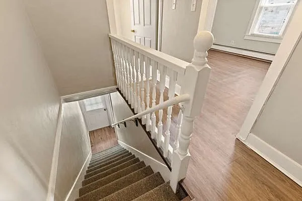 2 bed, 1.5 bath, 1007 sqft, $2,000 — Photo 4