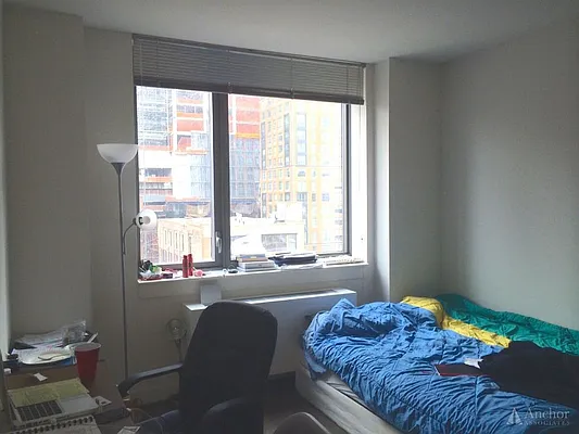Rented by Anchor Associates | media 16
