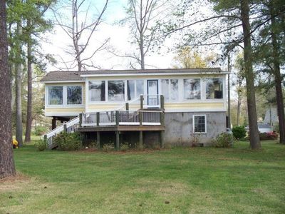 820 Shore Dr, Hartfield, VA, 23071